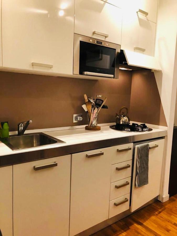 Portavenezia49 - Appartamento Milano Porta Venezia Con Jacuzzi Milán Exterior foto
